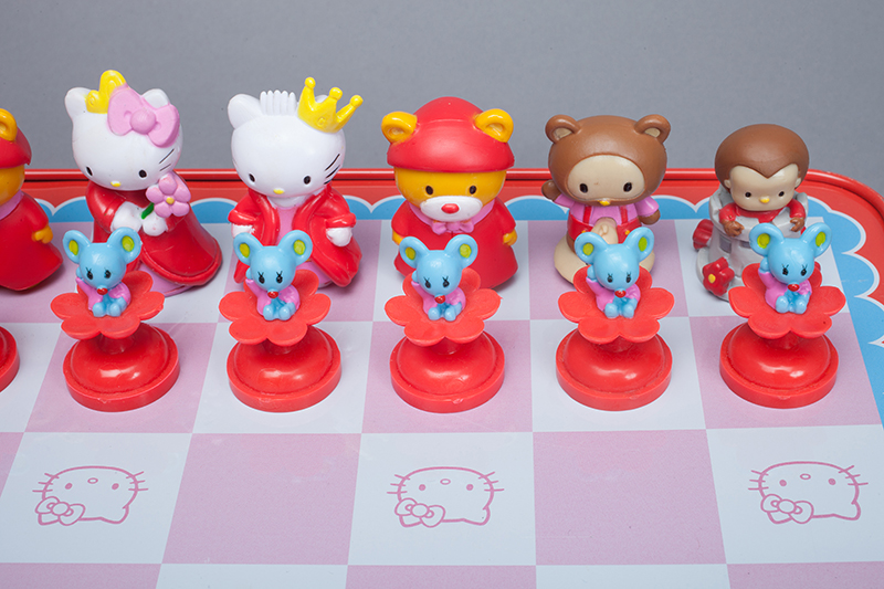 Sababa Toys/Sanrio, Hello Kitty Chess Game in Deluxe Collector Tin, 2004