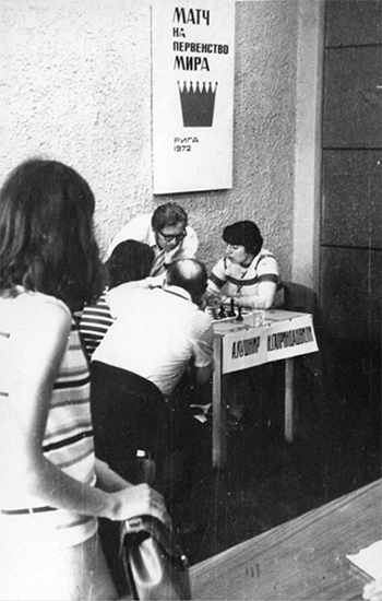 GM Nona Gaprindashvili and WGM Alla Kushnir at the 1972 Women’s World Chess Championship