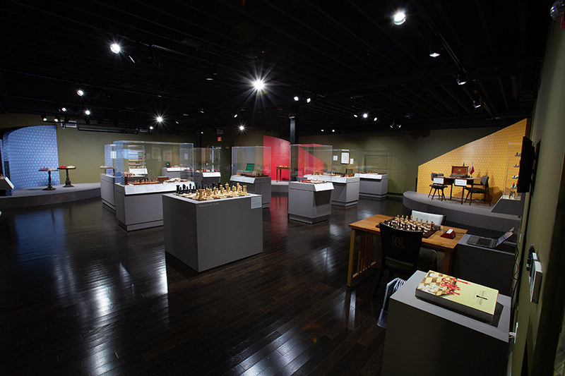 The Staunton Standard: Evolution of the Modern Chess Set Gallery View